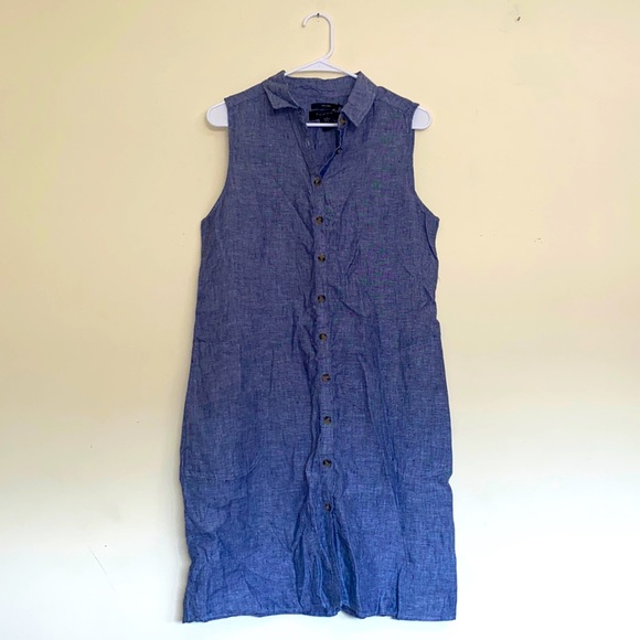 Tahari Dresses & Skirts - Tahari Dress